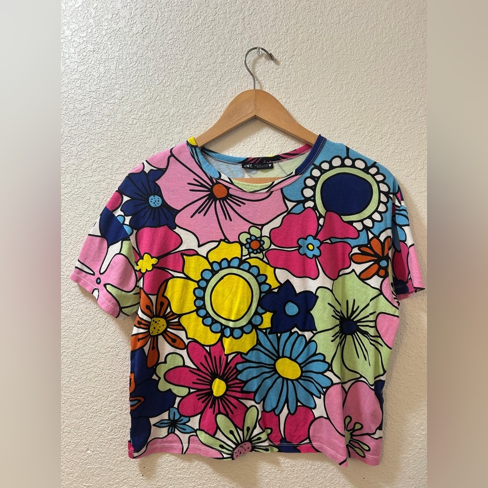 Zara Multicolor Floral Graphic Tee - Pink Blue Yellow Green